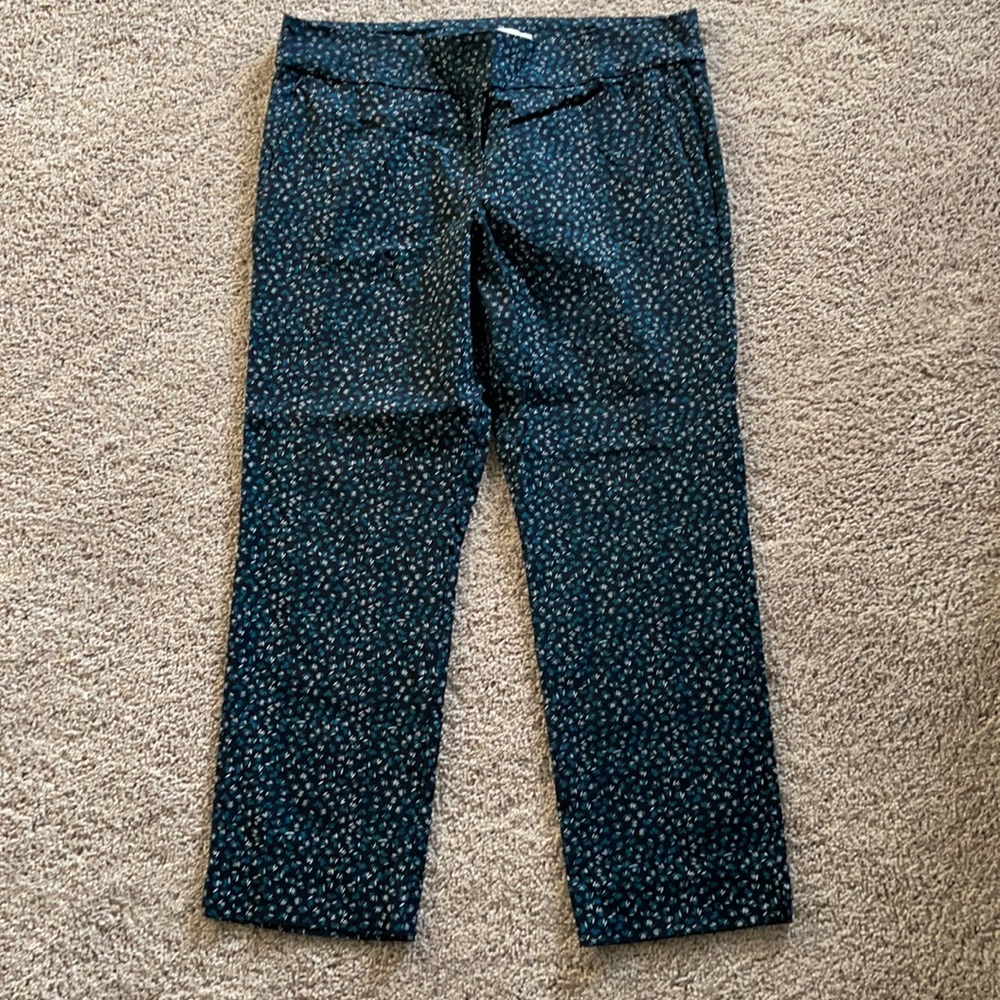 Margaret M, slimming pant, size XL - navy capris